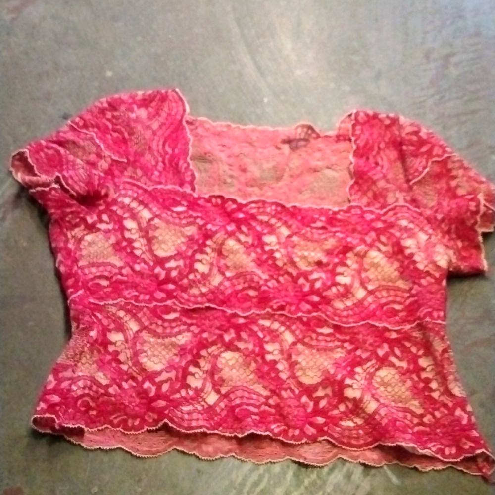 Retro crop top custom knit with eastern pattern